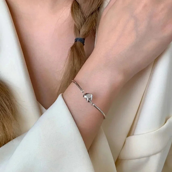 925 Sterling Silver Heart Bangle Cuff Bracelet Dainty Minimalist Heart Cuff - Picture 7 of 8